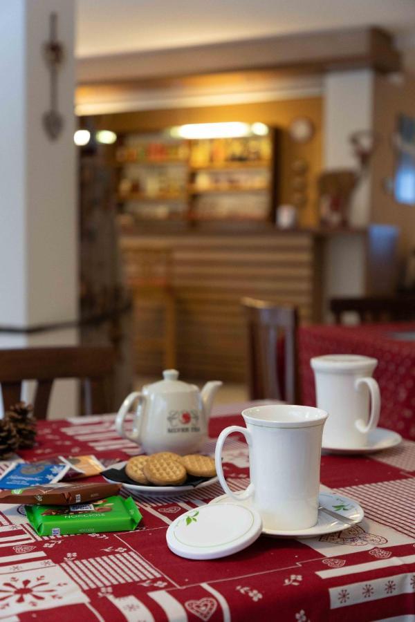 Santa Maria Ad Nives Hotell Canazei Eksteriør bilde