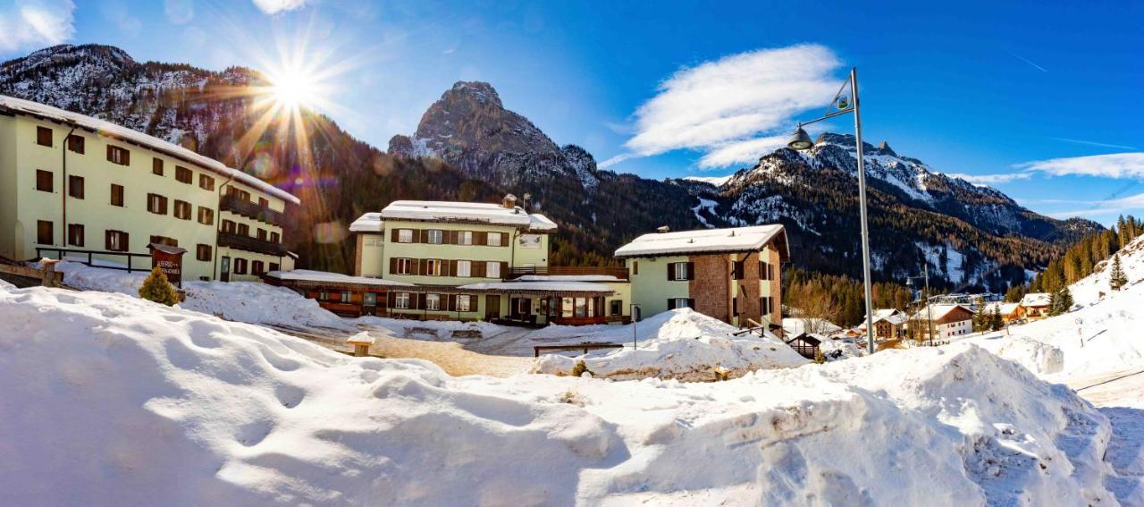 Santa Maria Ad Nives Hotell Canazei Eksteriør bilde