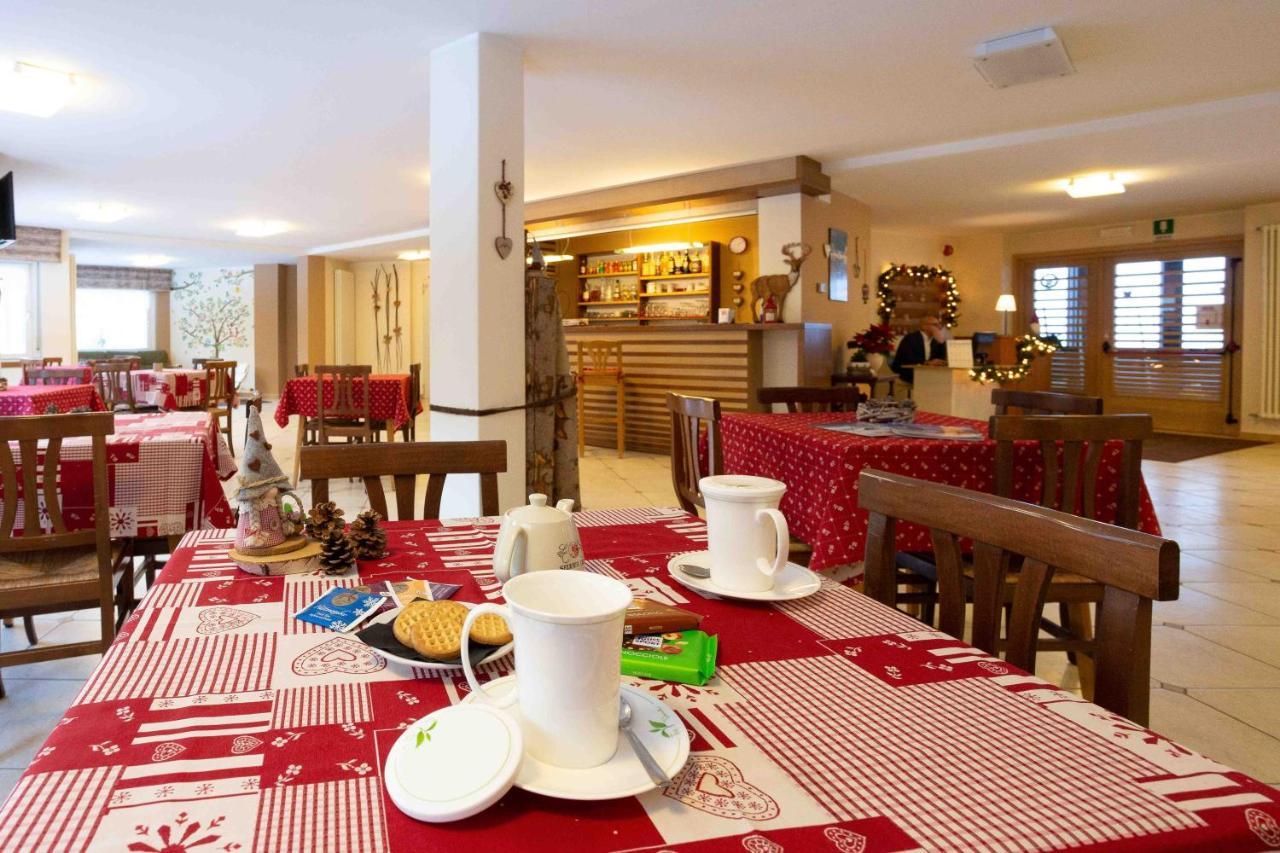 Santa Maria Ad Nives Hotell Canazei Eksteriør bilde